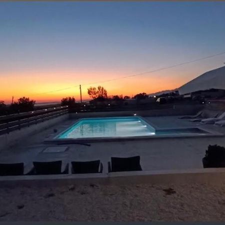 Apartmani Niko 1 Radovin 外观 照片